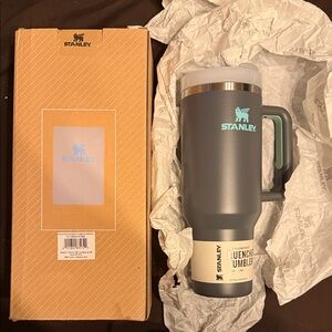 Stanley 40oz With Straw Gray Quencher Tumbler